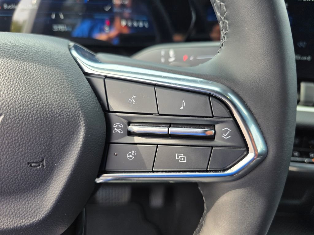 2026 Chevrolet Equinox LT photo 22