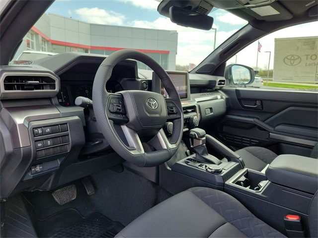 2025 Toyota Tacoma SR5 Double Cab photo 16