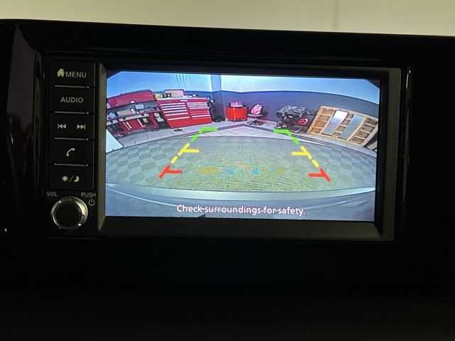 2025 Nissan Kicks S photo 12