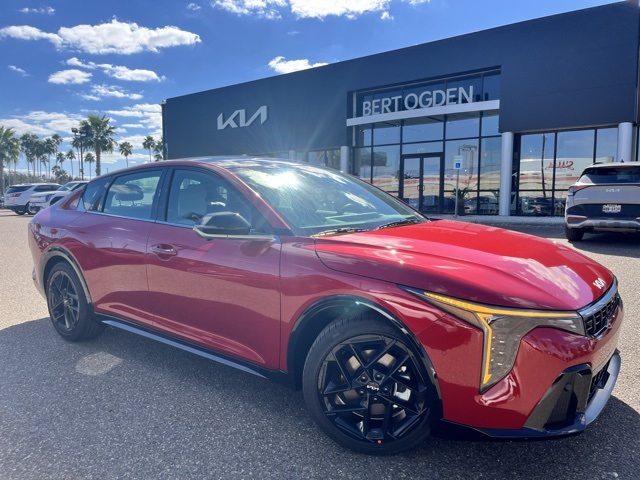 2025 Kia K4 GT-Line Turbo's photo