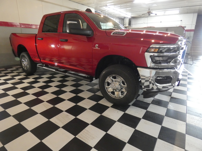 2025 Ram 2500 Tradesman photo 4