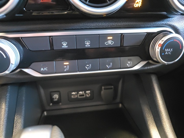 2024 Nissan Sentra SV photo 14