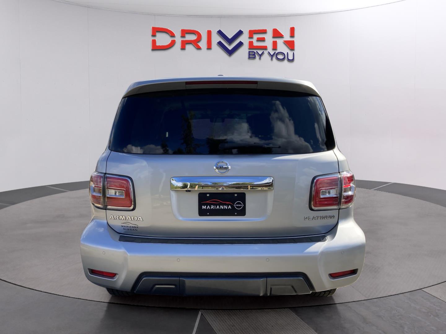 2020 Nissan Armada Platinum photo 3