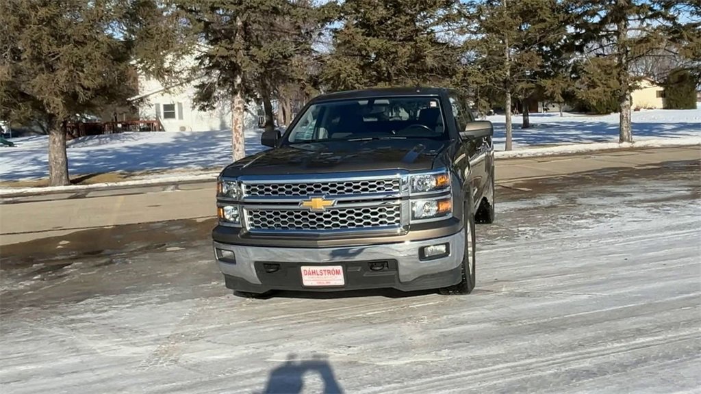 Used 2015 Chevrolet Silverado 1500 LT with VIN 3GCUKREC5FG440108 for sale in Oslo, Minnesota