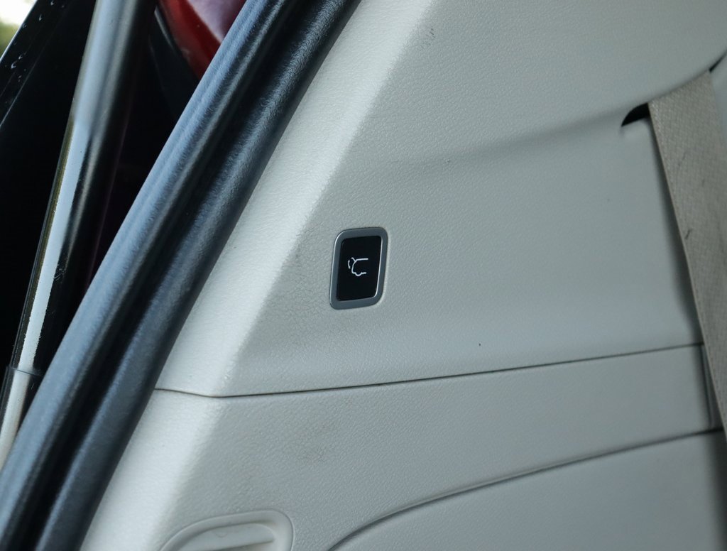 2017 Chrysler Pacifica Touring L photo 29