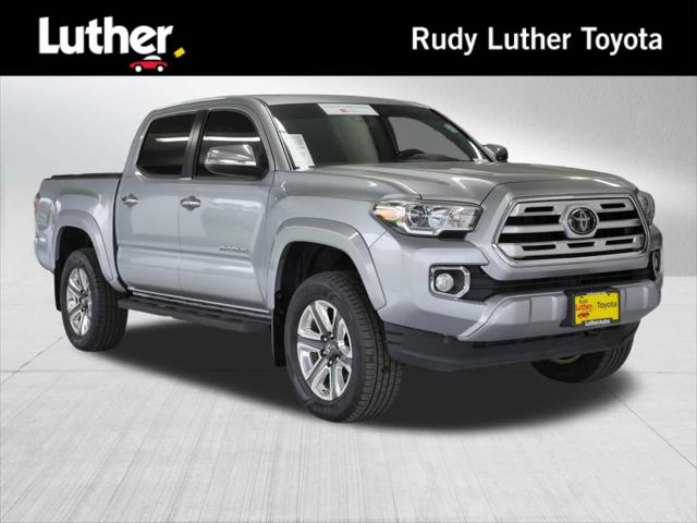 2018 Toyota Tacoma Limited's photo