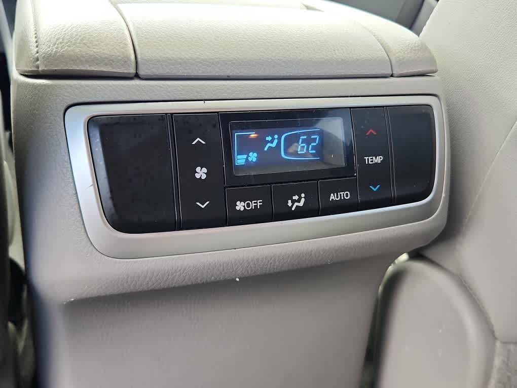 2019 Toyota Highlander XLE photo 9