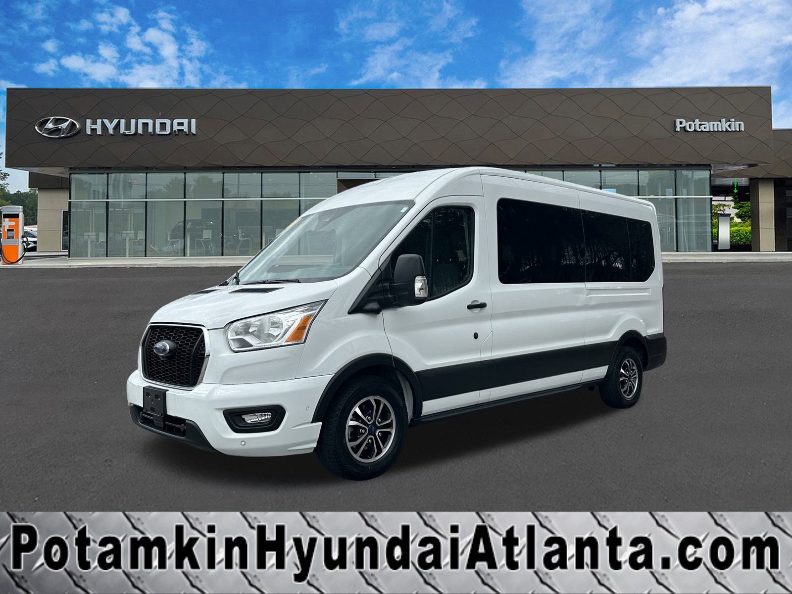 2022 Ford Transit Passenger Van XLT's photo