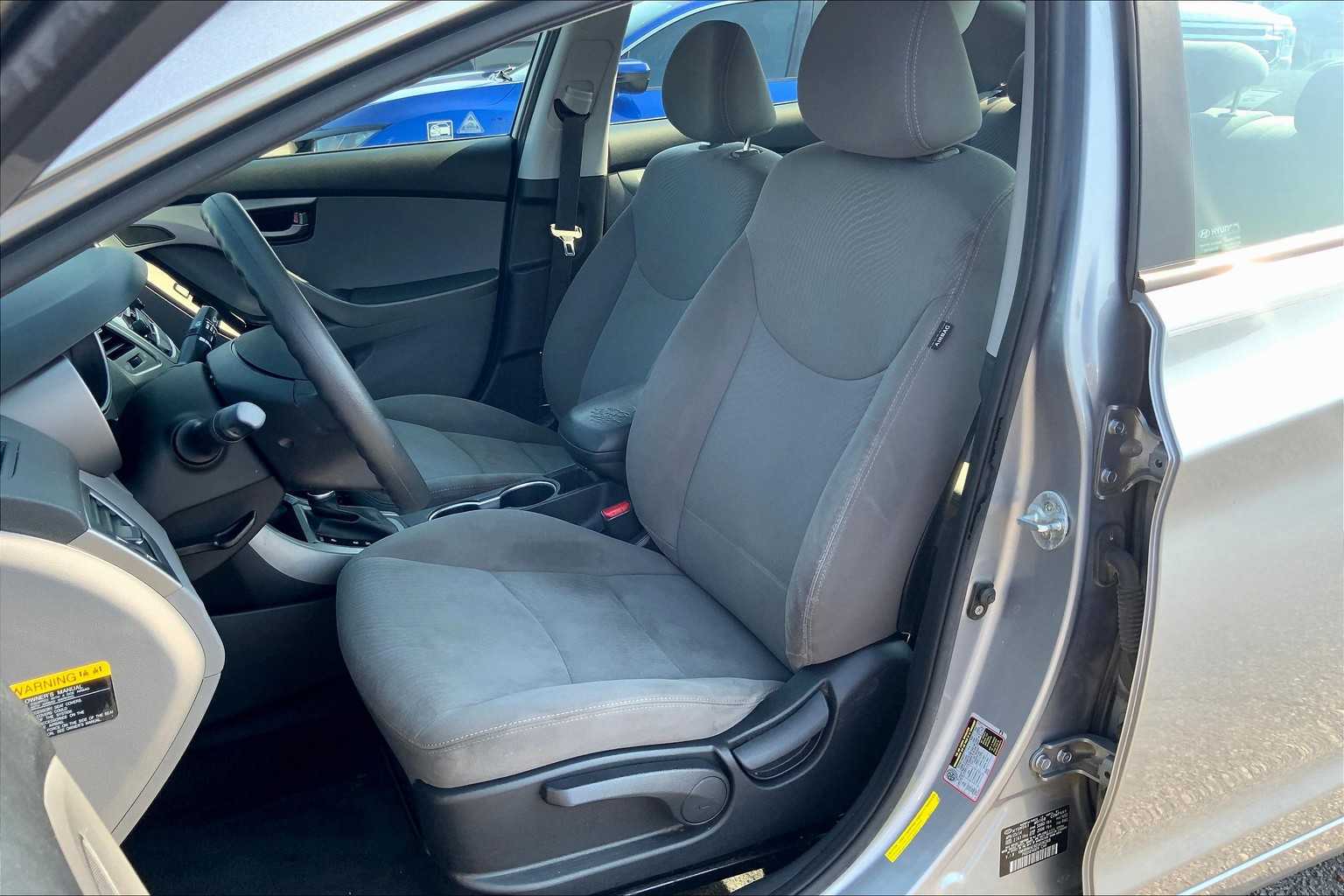2014 Hyundai Elantra SE photo 7