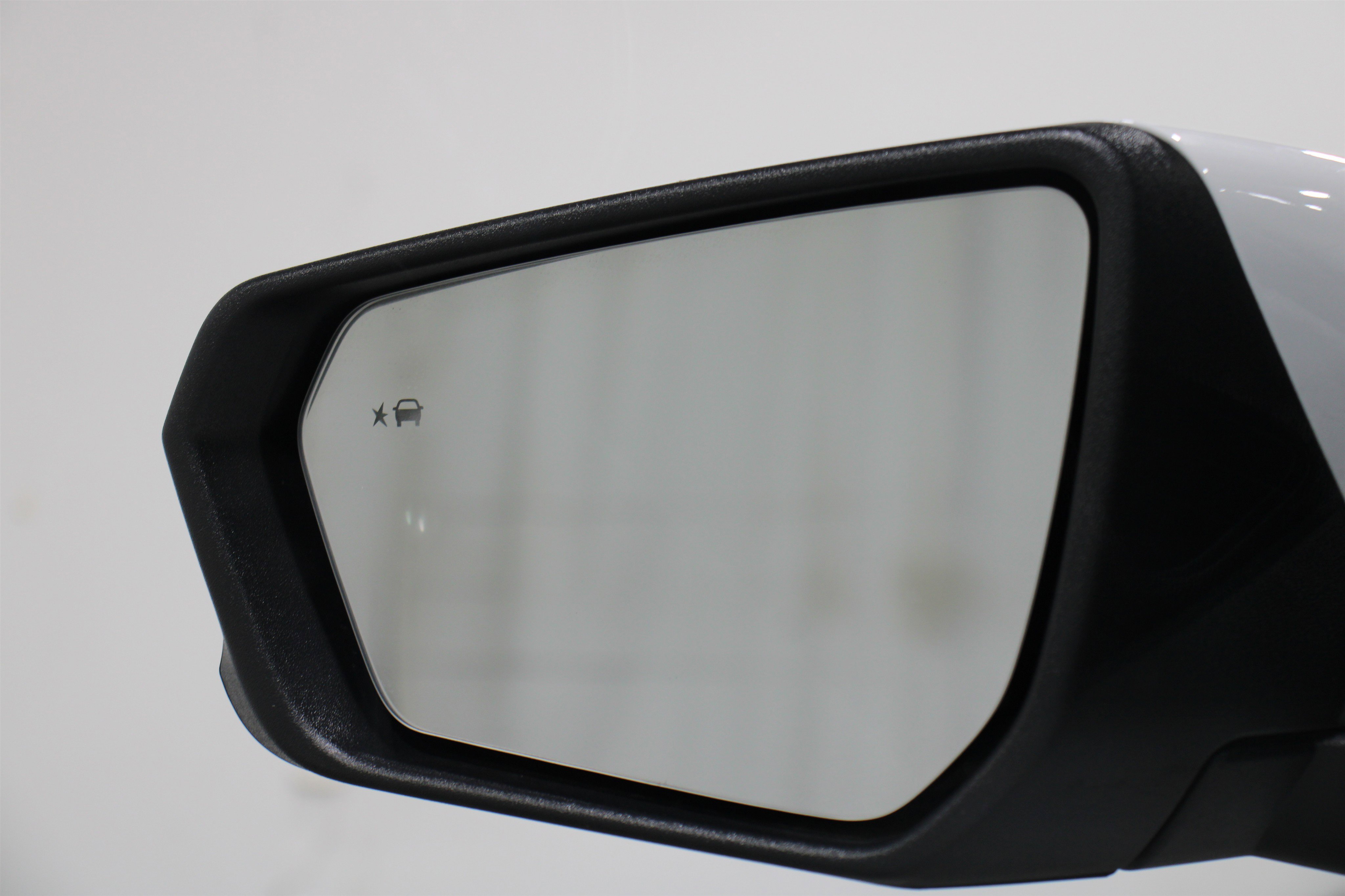 2024 Chevrolet Equinox LT photo 4