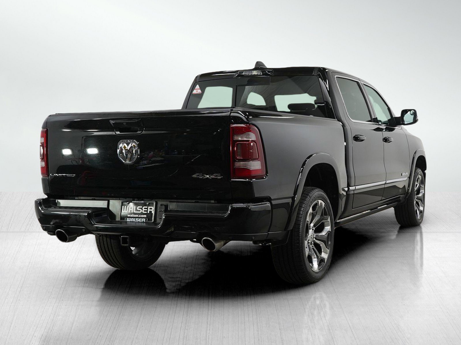 2023 Ram 1500 Limited photo 4