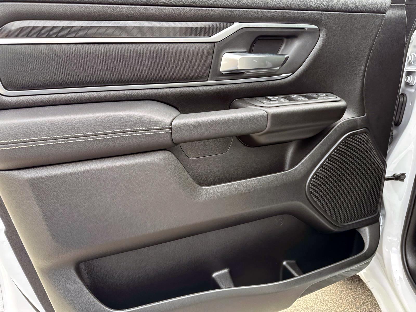2025 Ram 1500 Big Horn photo 11