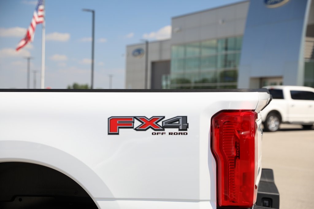 2025 Ford F-250 XL photo 19