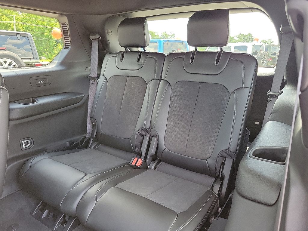 2025 Jeep Grand Cherokee Altitude X photo 5