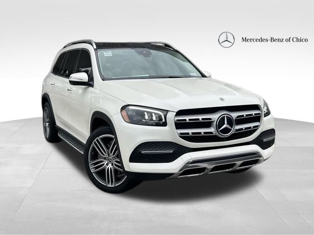 2023 Mercedes-Benz GLS Base's photo