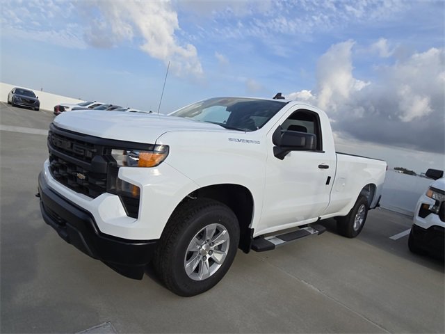 2025 Chevrolet Silverado 1500 photo 4