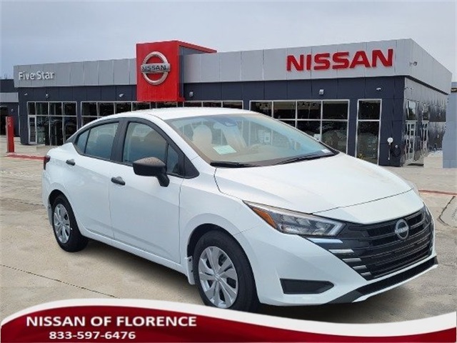2025 Nissan Versa Sedan S's photo