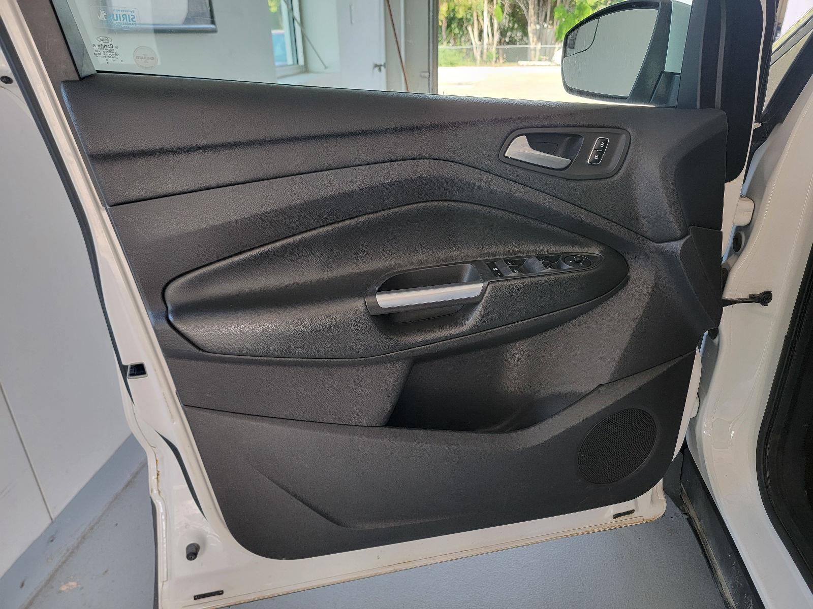 2014 Ford Escape SE photo 11