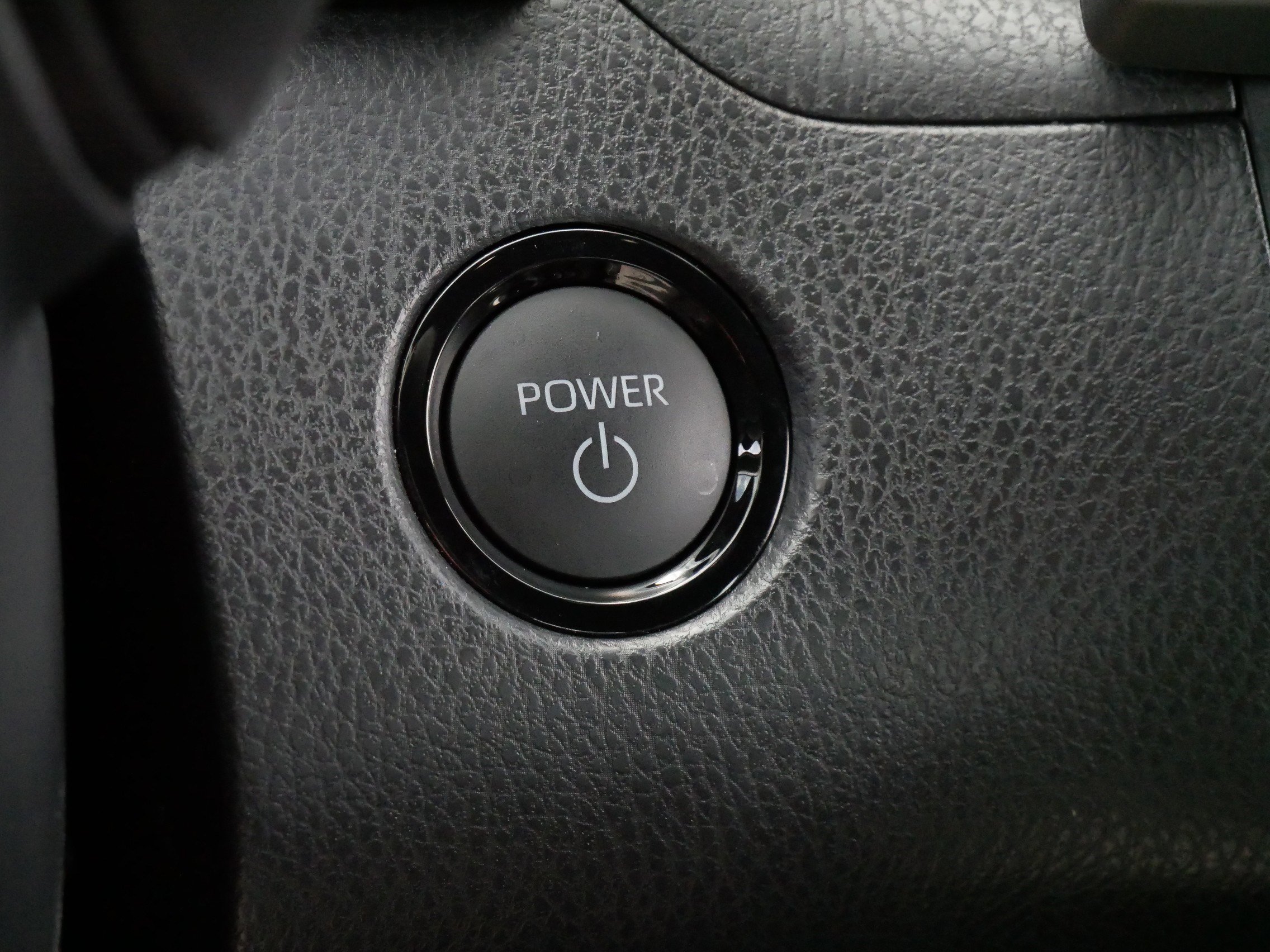 2025 Toyota Camry SE photo 31