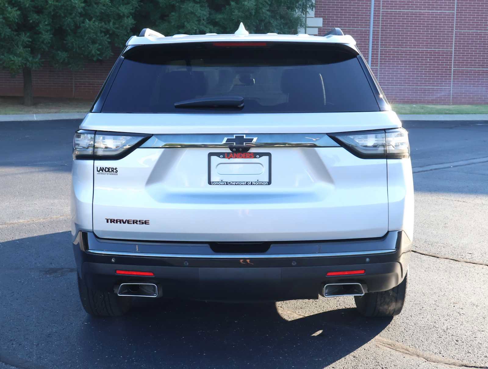 2021 Chevrolet Traverse Premier photo 28