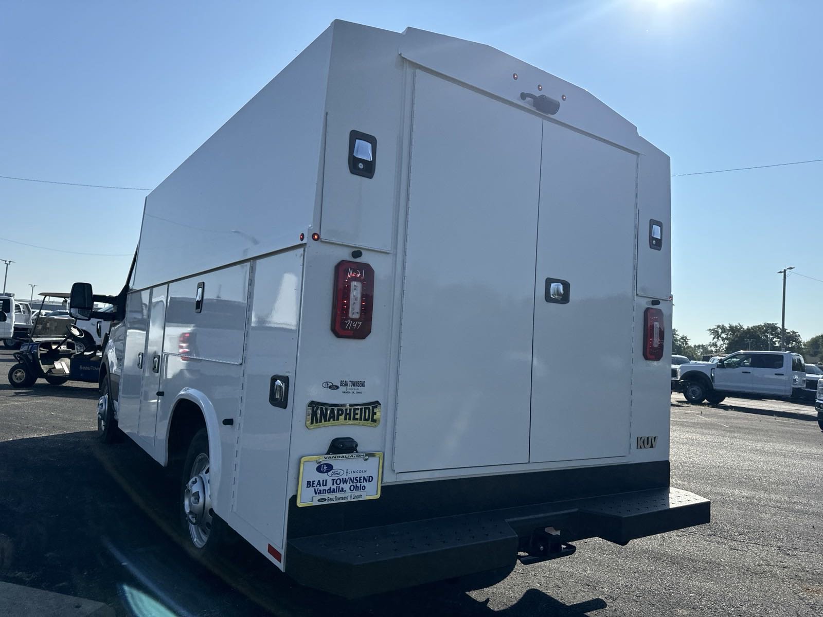 2024 Ford Transit Cutaway photo 5