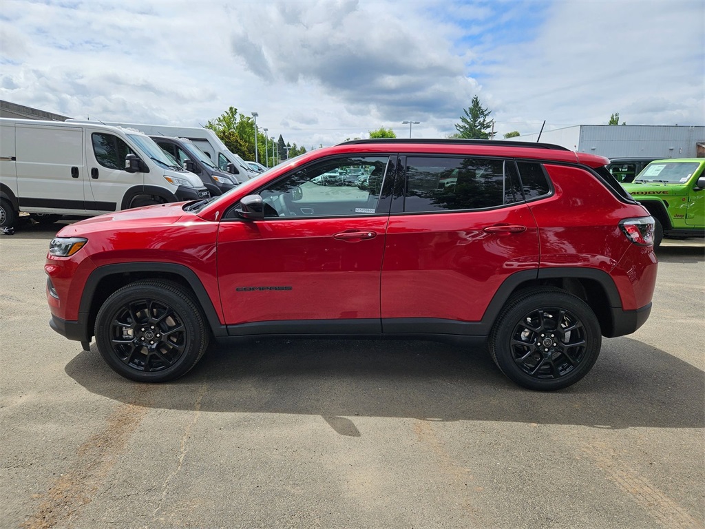 2025 Jeep Compass Latitude photo 4