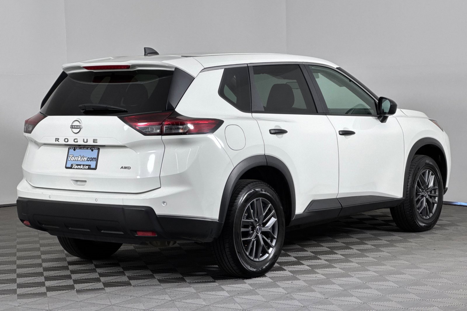 2024 Nissan Rogue S photo 4