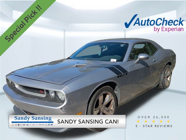 2014 Dodge Challenger R/T's photo