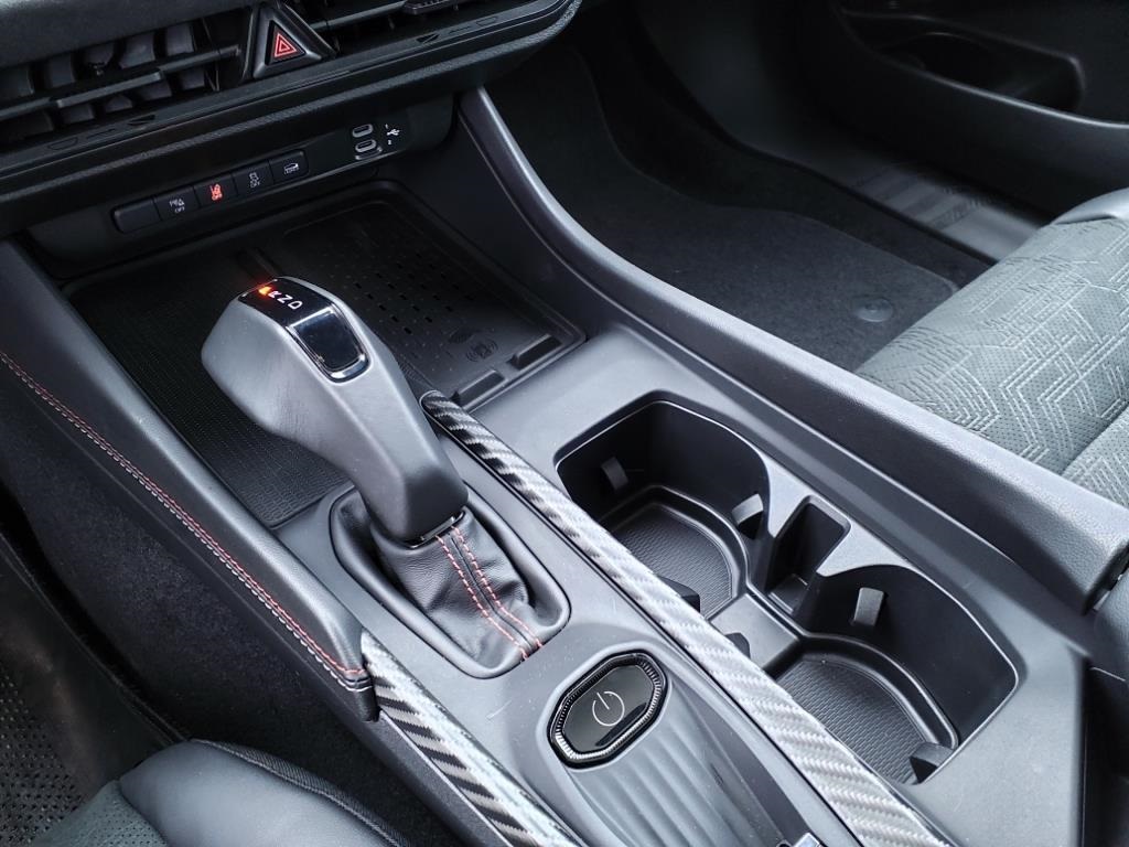 2024 Dodge Charger R/T Scat Pack photo 15