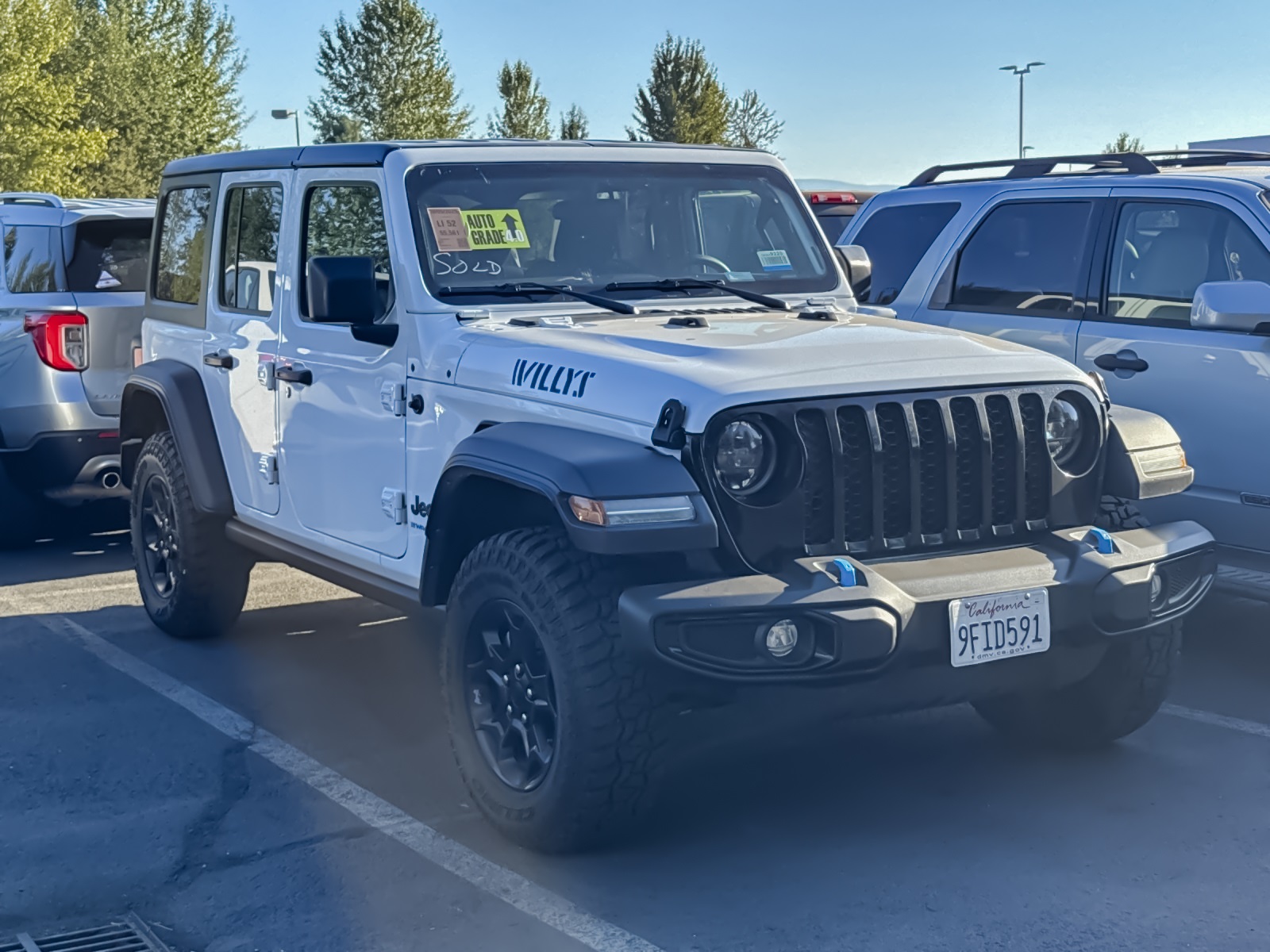 2023 Jeep Wrangler Base 4xe photo 2