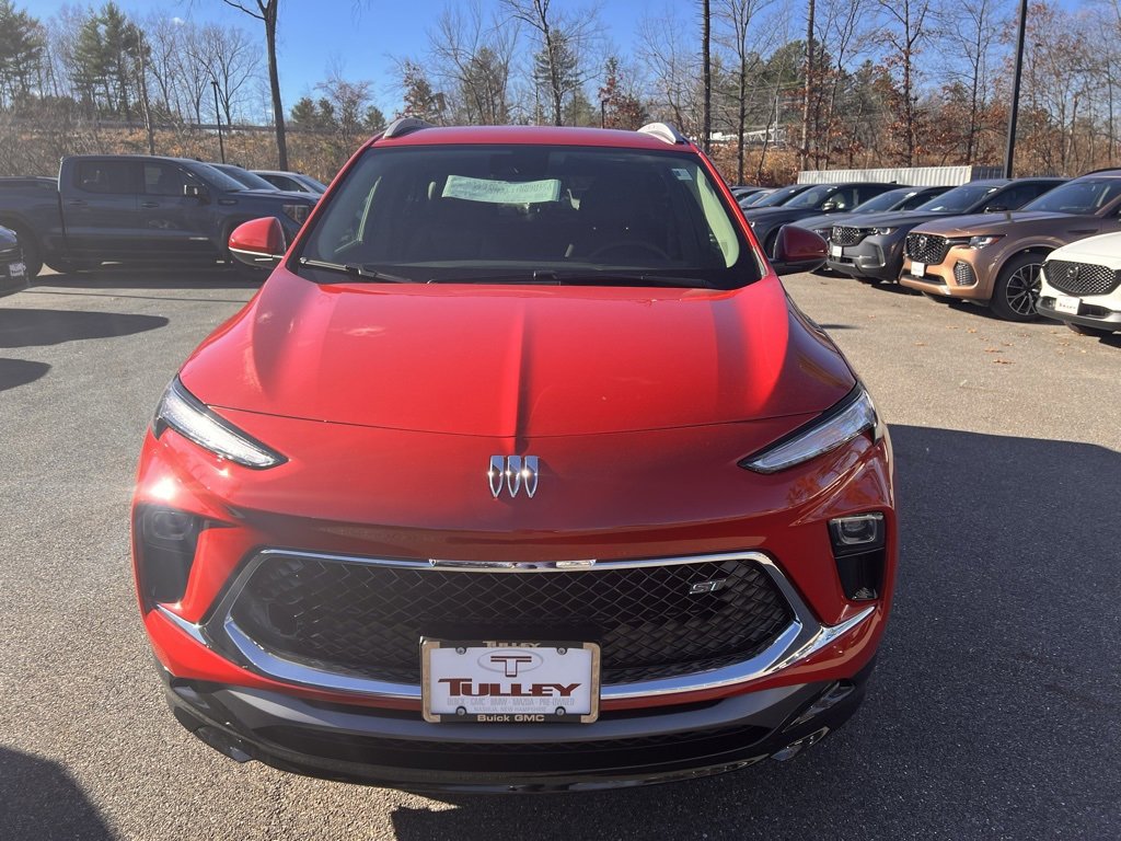 2026 Buick Encore GX Sport Touring photo 2