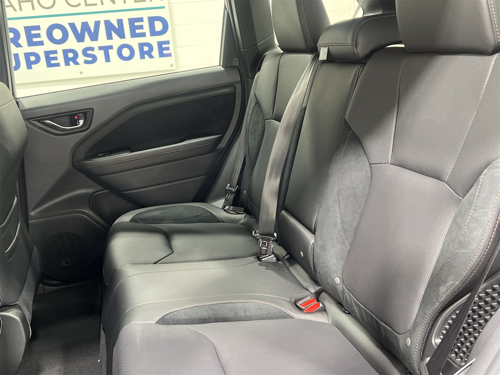 2025 Subaru Forester Touring photo 21