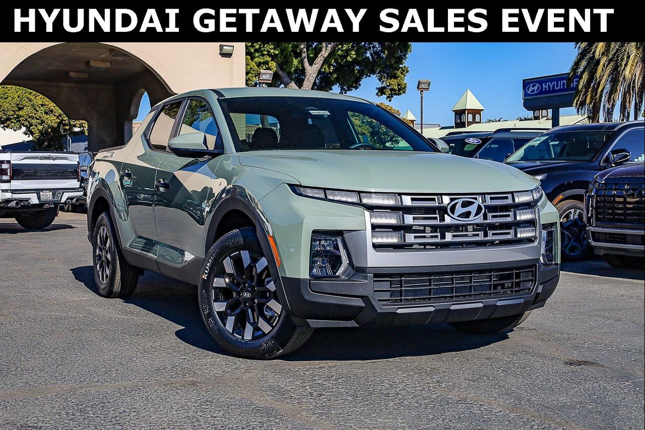 2025 Hyundai Santa Cruz SE's photo