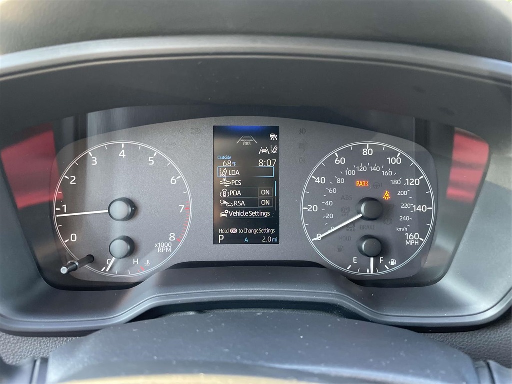 2025 Toyota Corolla LE photo 25