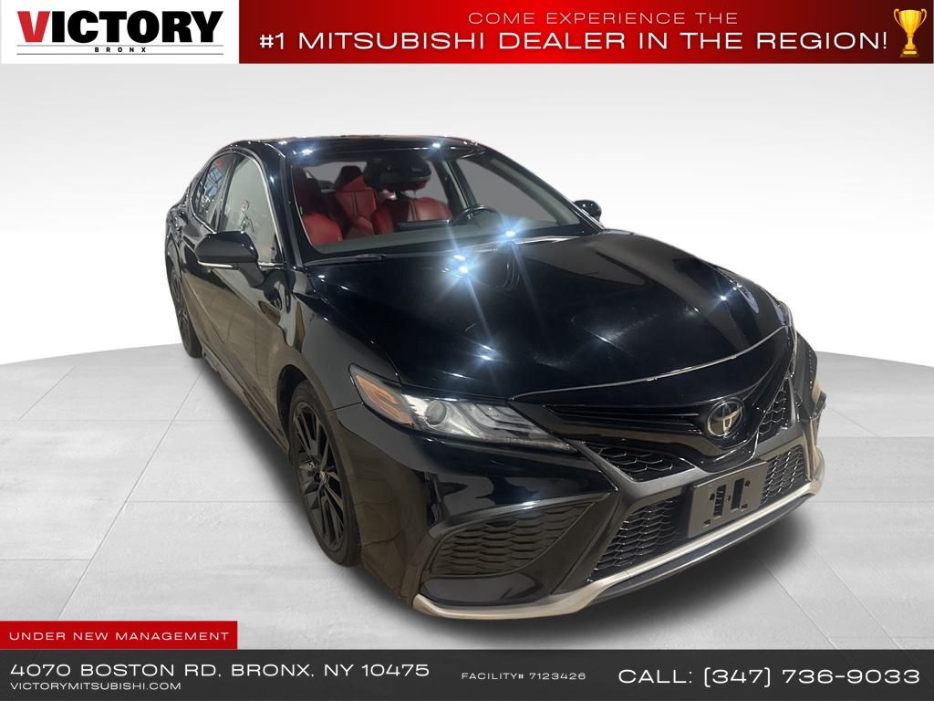 2023 Toyota Camry XSE photo 3