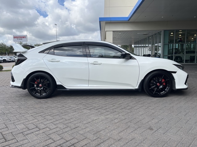 2018 Honda Civic Sport Touring photo 4
