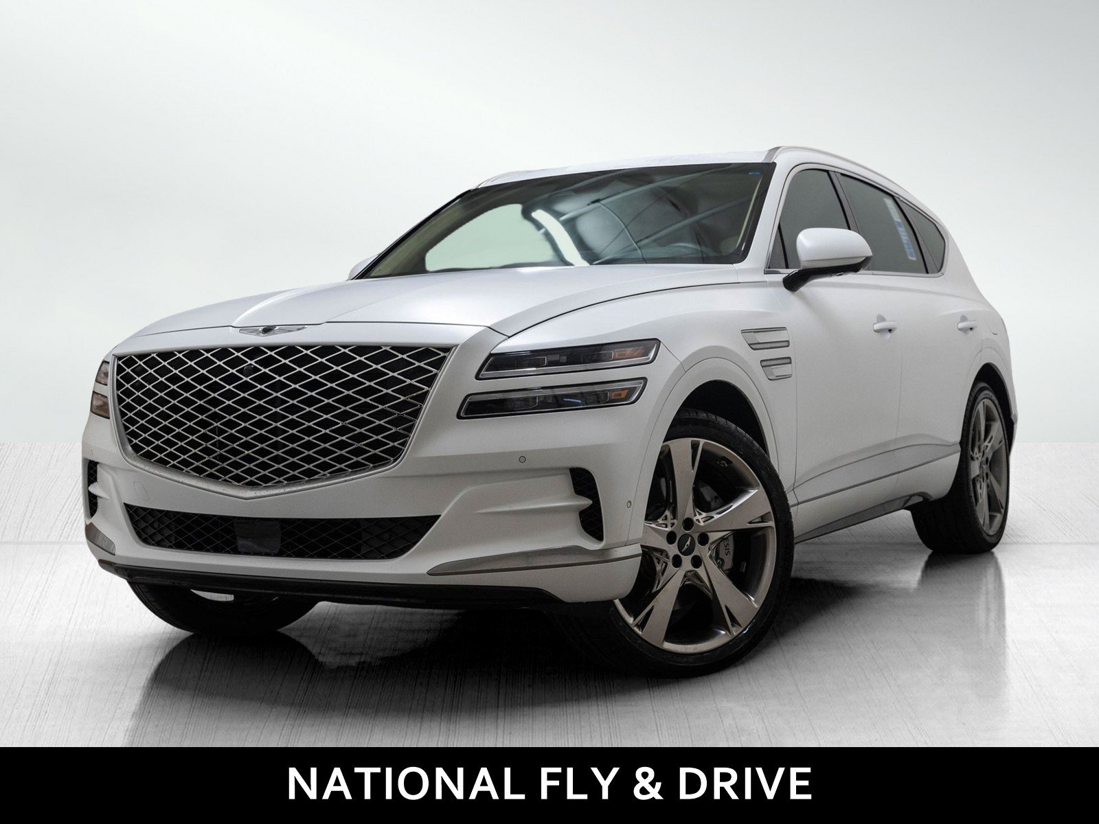 2024 GENESIS GV80's photo