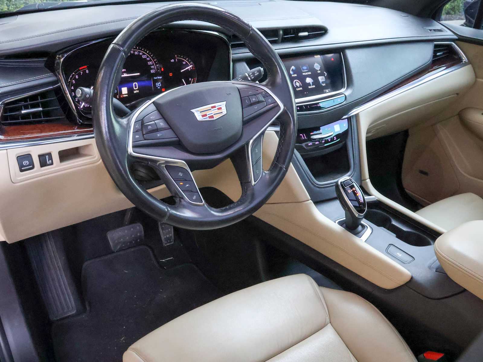 2018 Cadillac XT5 Luxury photo 8