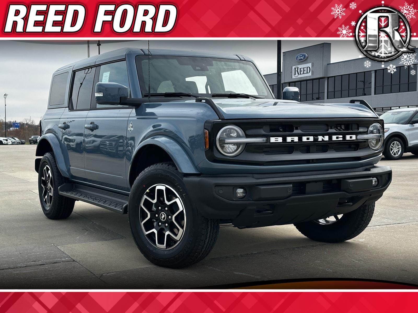2025 Ford Bronco 4-Door Outer Banks's photo