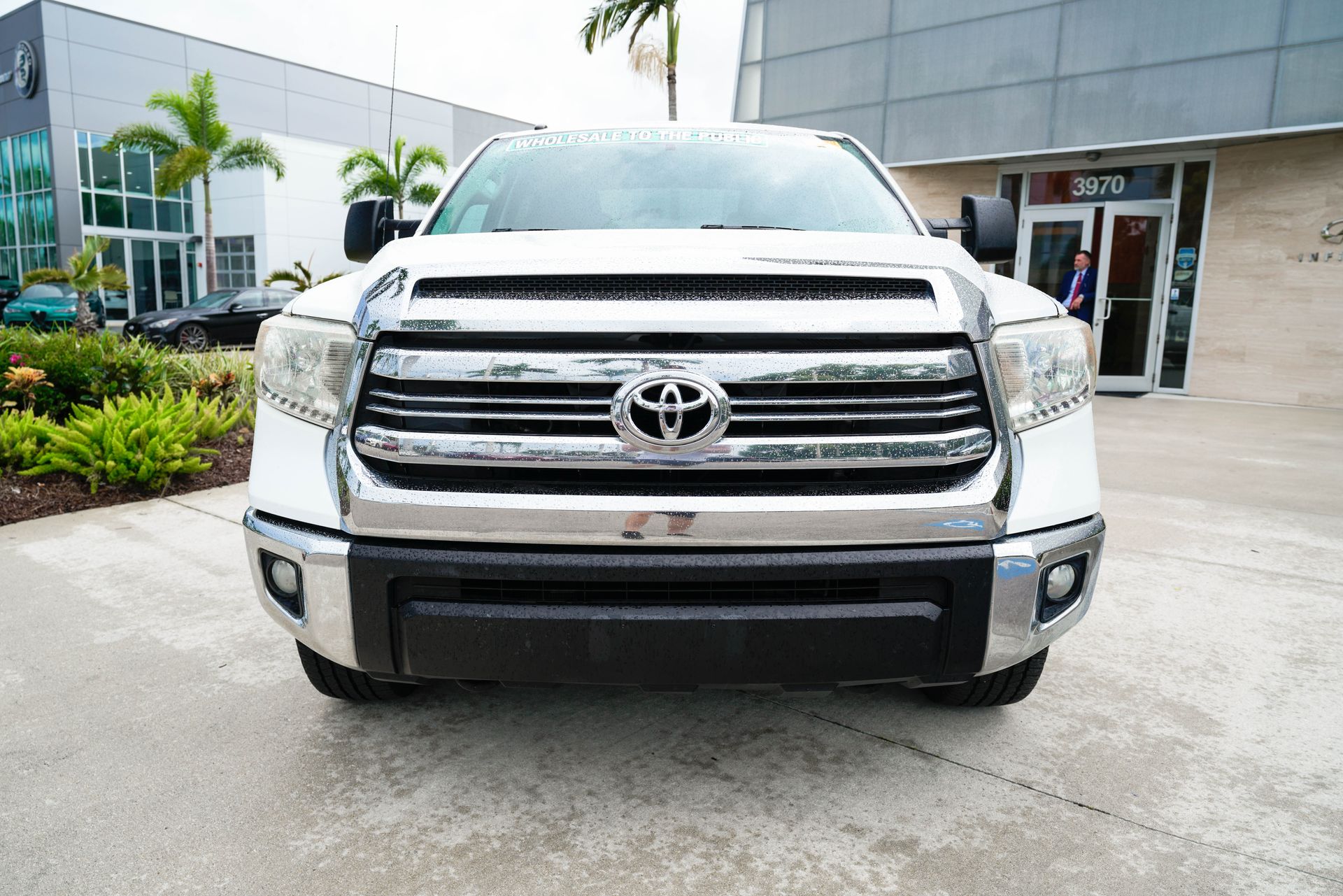 2016 Toyota Tundra SR5 photo 2