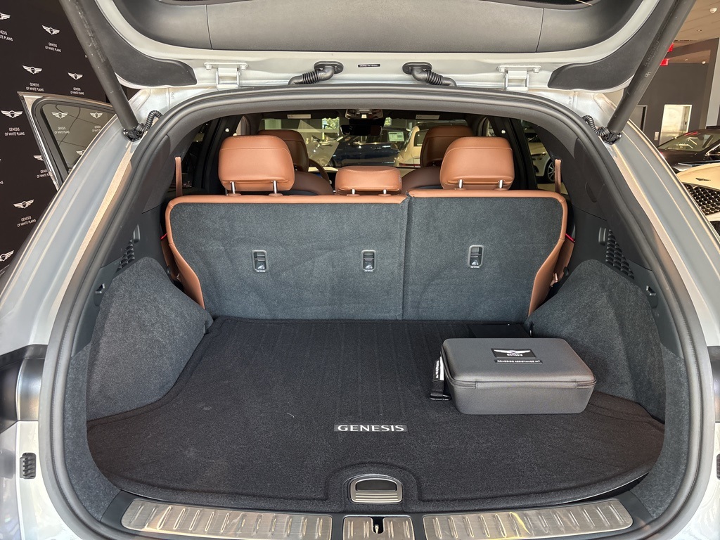 2026 Genesis GV70 2.5T Advanced photo 12