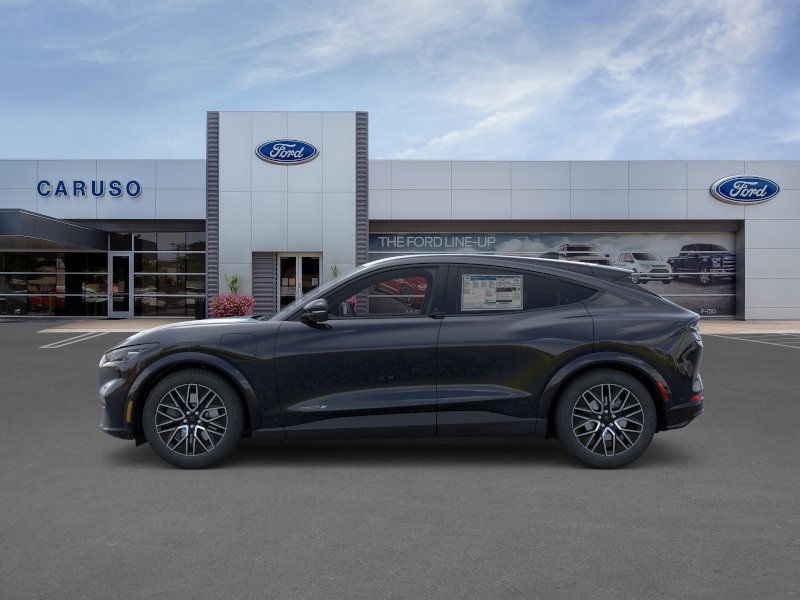 2025 Ford Mustang Mach-E Premium photo 3