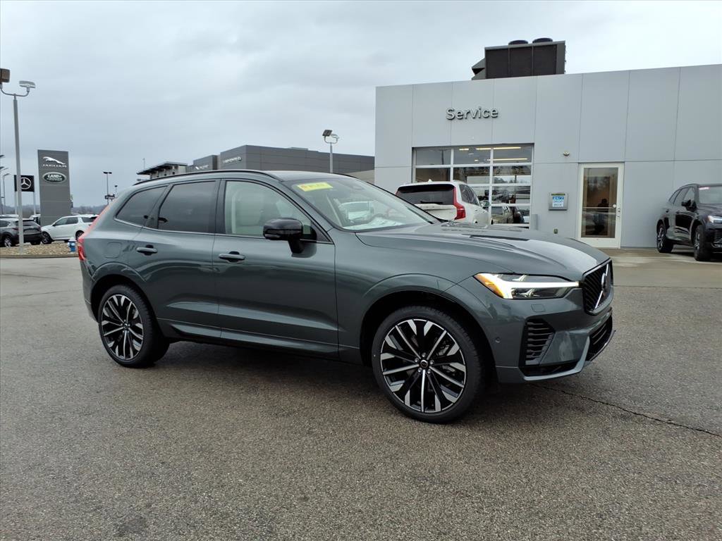 2026 Volvo XC60 Ultra's photo