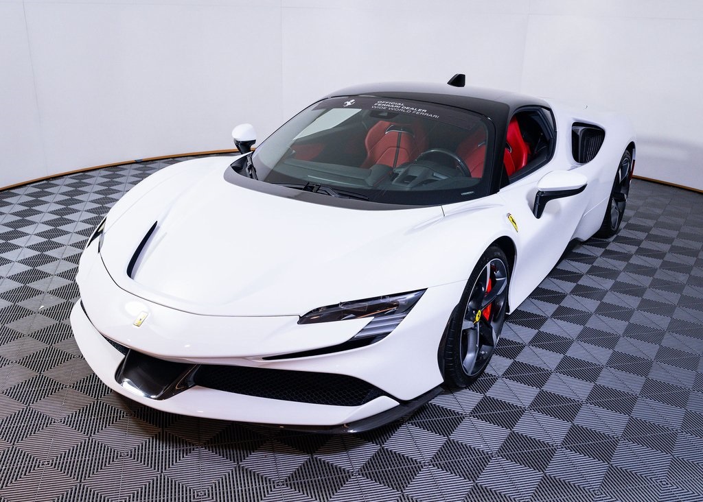 Certified Used 2021 Bianco Cervino Ferrari Base image 13