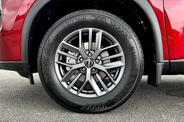 2026 Nissan Rogue S photo 7