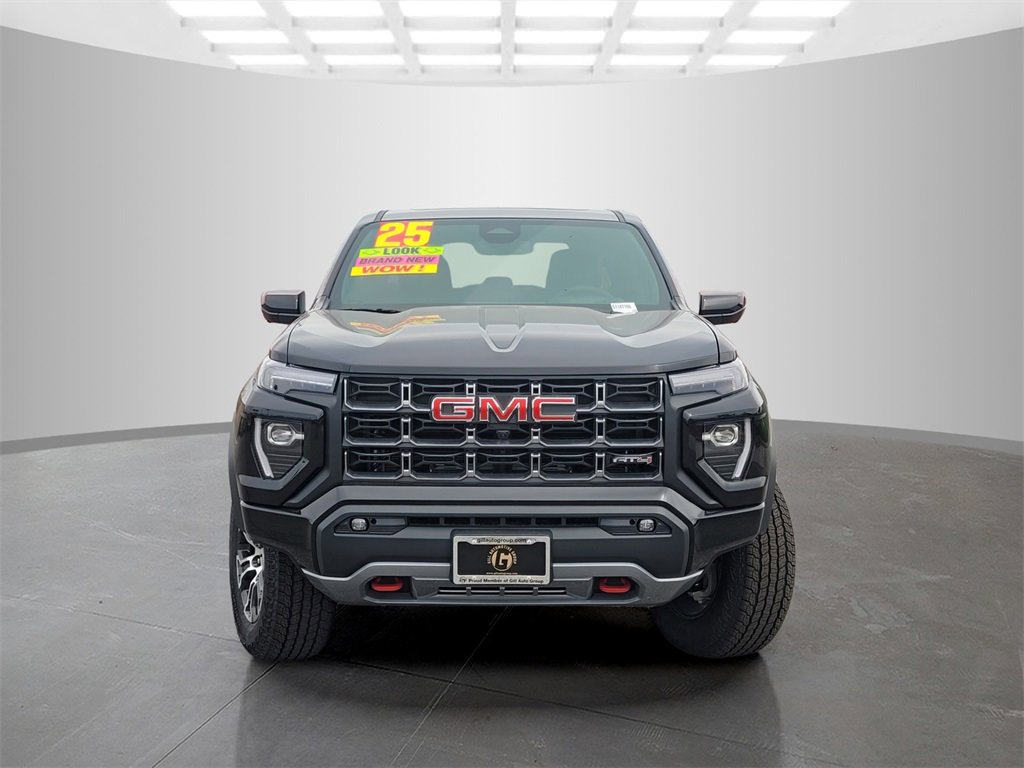 2025 Gmc Canyon AT4 photo 2