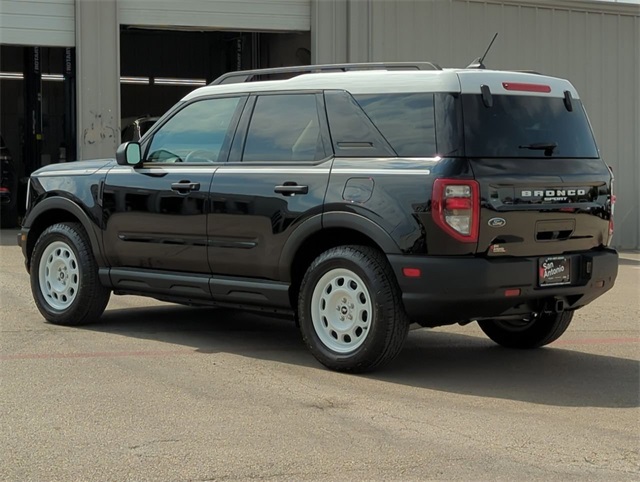 2023 Ford Bronco Sport Heritage photo 2