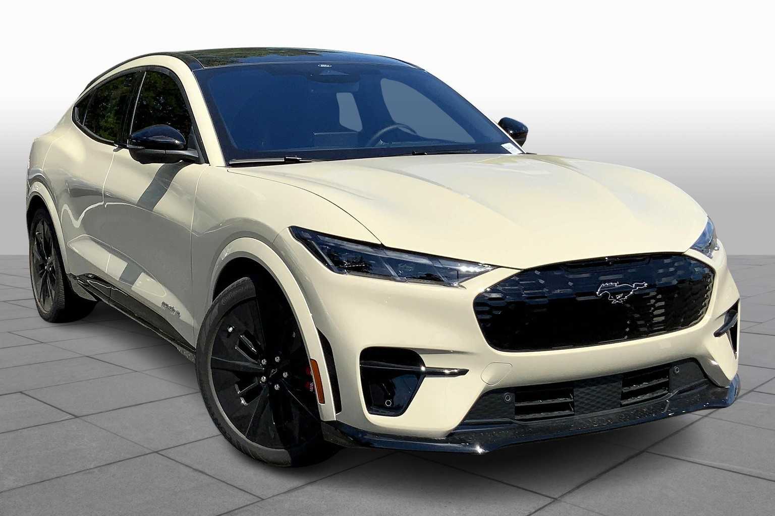 2025 Ford Mustang Mach-E GT photo 2