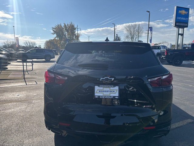 2022 Chevrolet Blazer RS photo 2