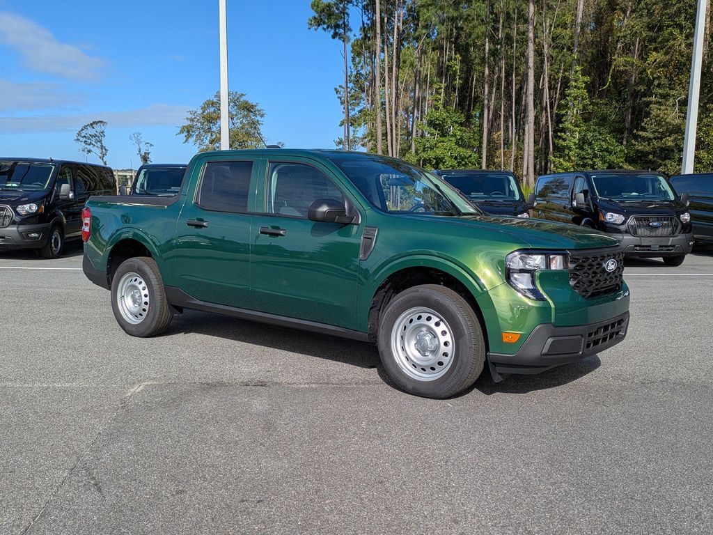 2025 Ford Maverick XL photo 2